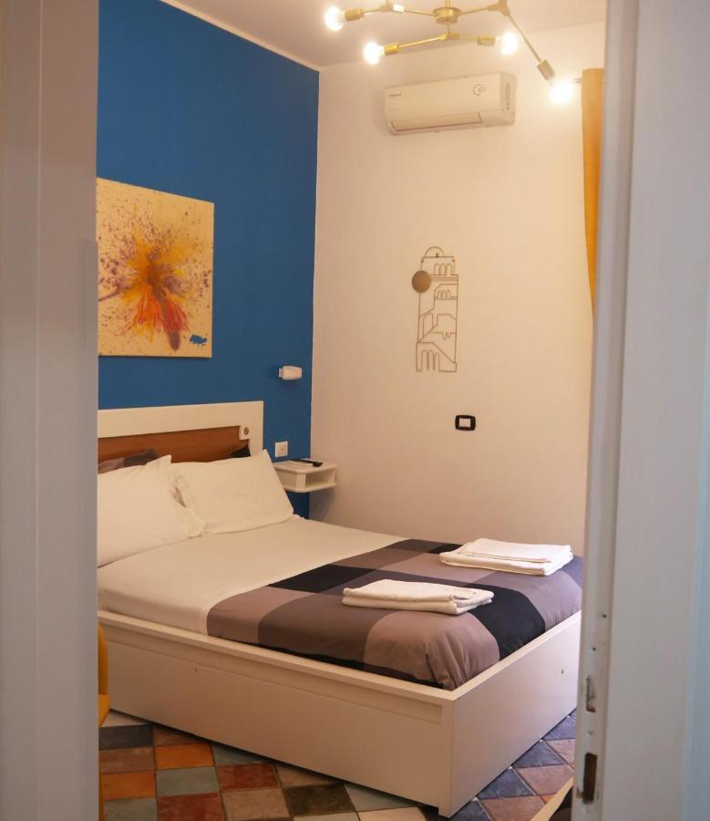B&B Firenze32 Neapel Exterior foto
