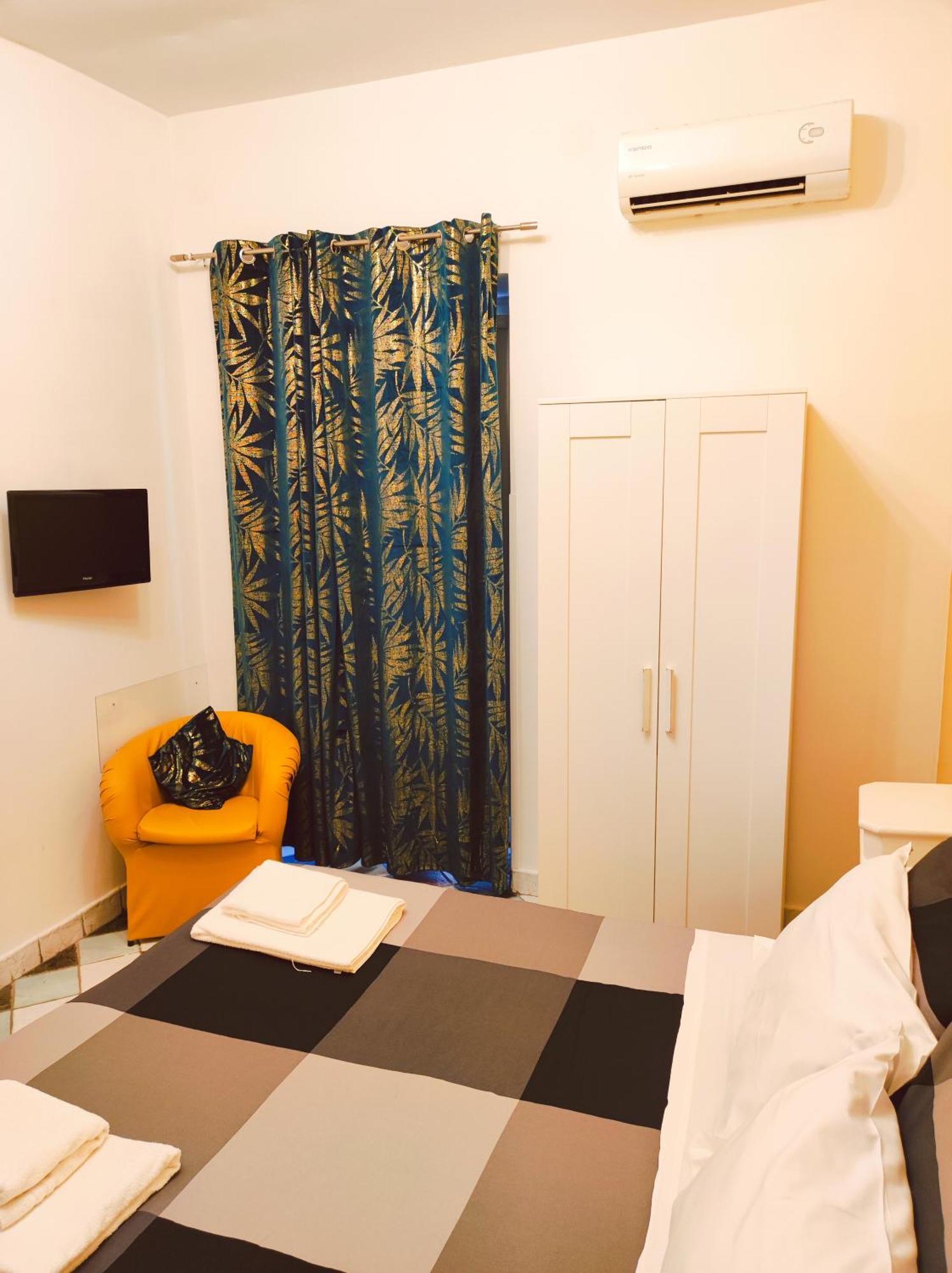 B&B Firenze32 Neapel Zimmer foto